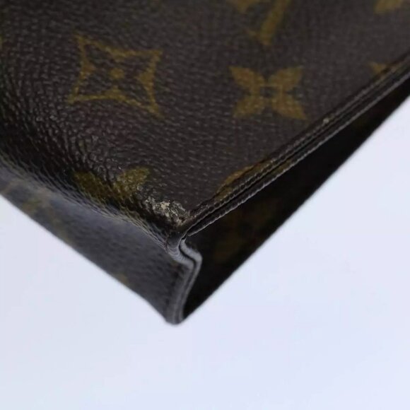 LOUIS VUITTON Monogram Poche Toilette 15 Pouch - Picture 5 of 16